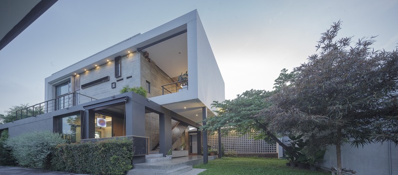 T&PN HOUSE