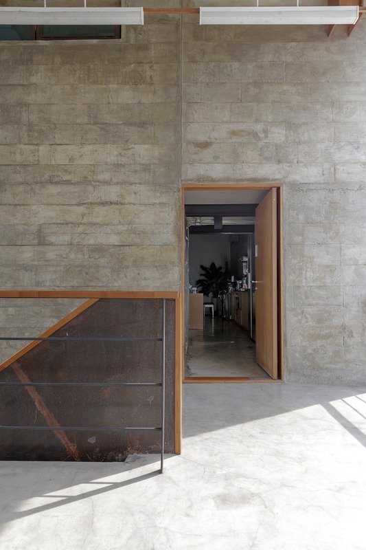 T&PN HOUSE